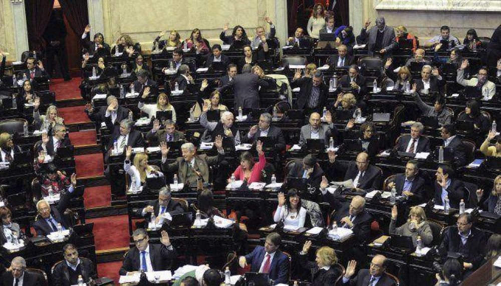 Diputados comienza a debatir el proyecto de Presupuesto 2016  