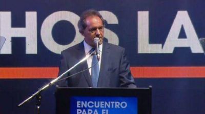 Scioli prometi� que impulsar� la construcci�n de 250 mil viviendas por a�o