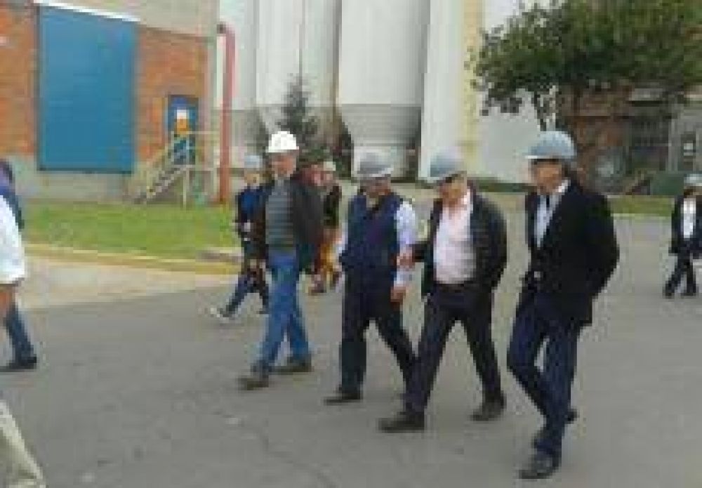 Salazar recorri� Papel Prensa junto a Venegas