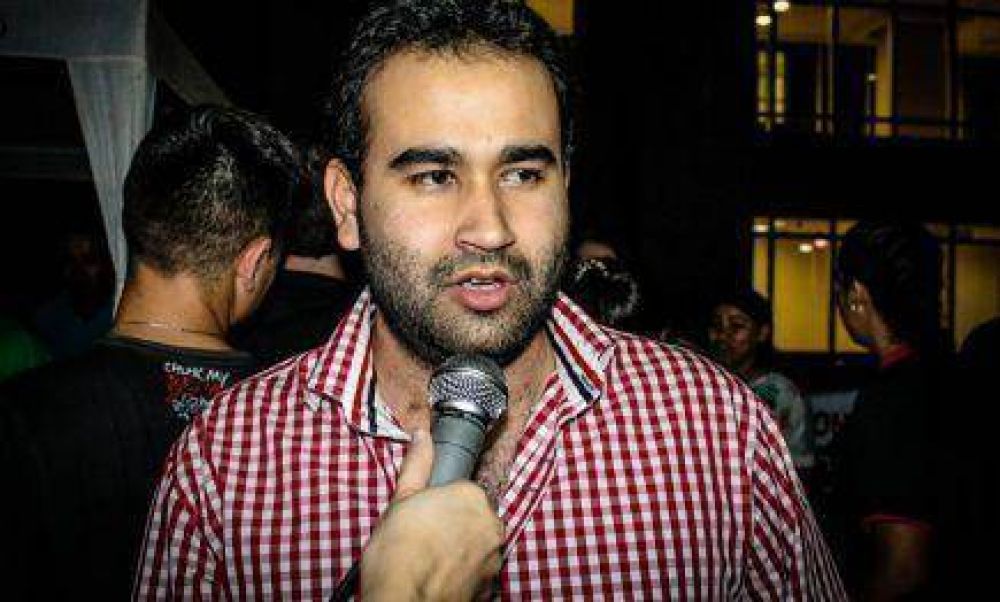 Alejandro Velzquez lanza su candidatura a intendente de Posadas