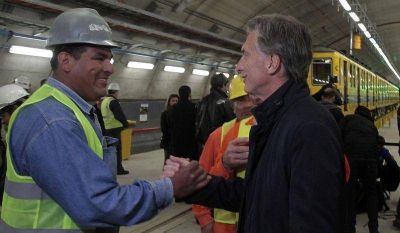 Macri present� los nuevos vagones de la L�nea H