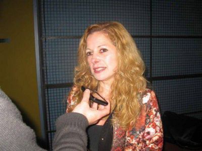 M�nica Est�vez: �Soy v�ctima de una campa�a sucia�