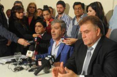 Cano y Amaya, golpeados, analizan su estrategia