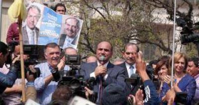 Manzur convoc� a los tucumanos 