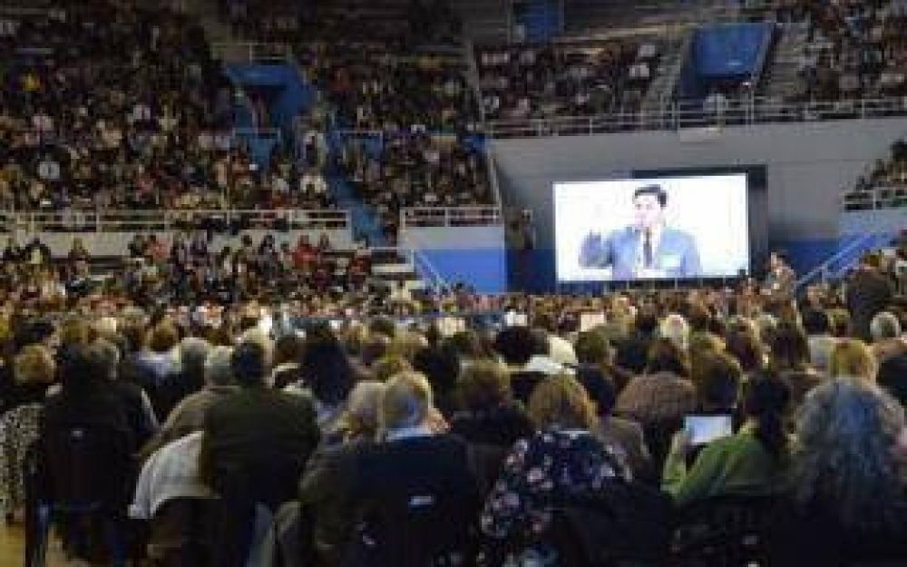 Mar del Plata: Ms de 10 mil personas en asambleas de testigos de Jehov