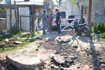 Garro: �Los vecinos viven sin servicios mientras se derrochan fondos en recitales�