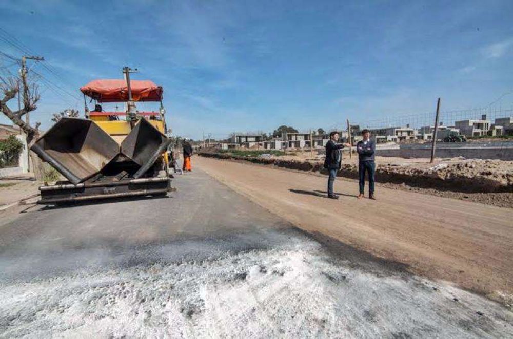 Pablo Bossio recorri� la renovada Avenida Pujol
