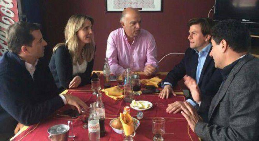 Cumbre de candidatos de Macri en el Conurbano tras el caso Niembro