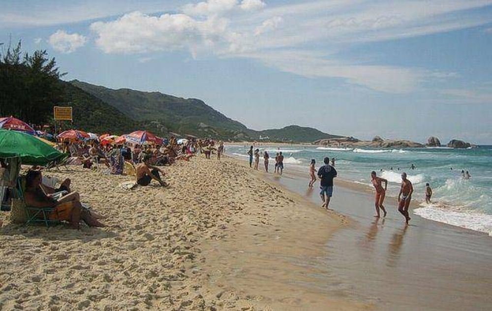 Vuelven los vuelos charters desde C�rdoba a Florian�polis