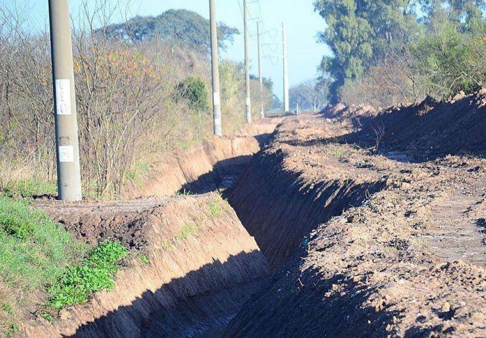 Recreo: la provincia har� el Canal Chubut y hay acuerdo con la EPE