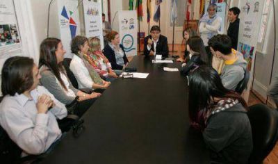 Gutiérrez presentó la ley del boleto especial educativo en Quilmes