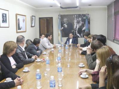 Docentes de FinEs apoyan a Pereyra