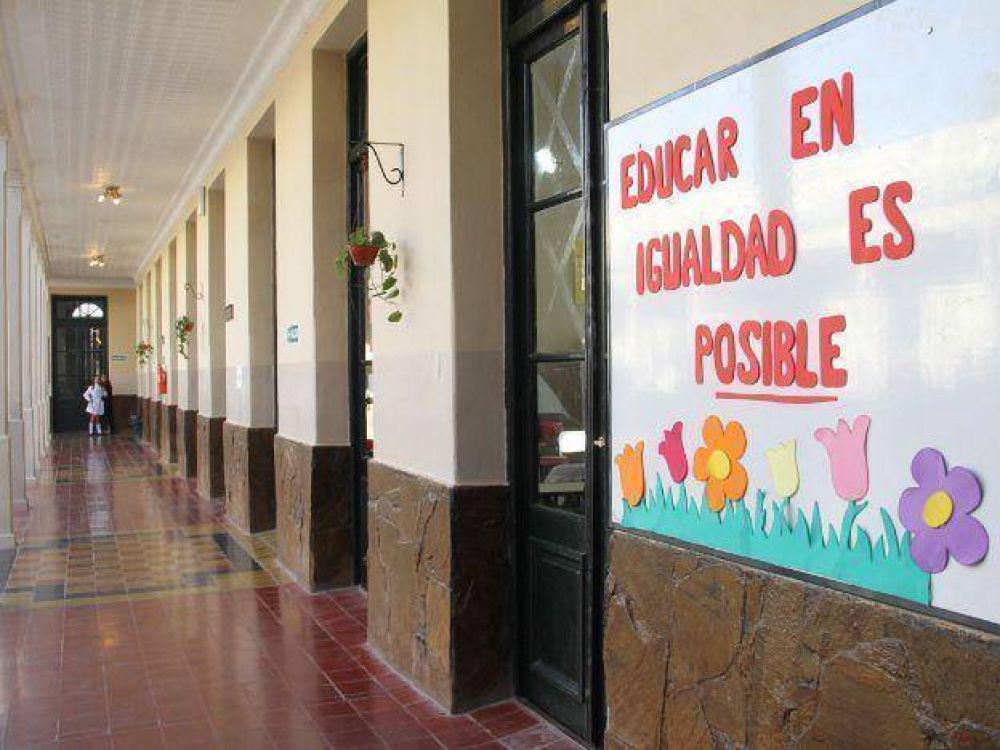 Los docentes mendocinos cobrar�n el incremento del incentivo docente