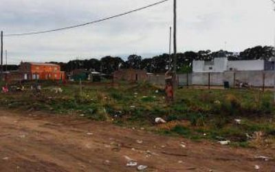Usurpan terreno en Bah�a Blanca