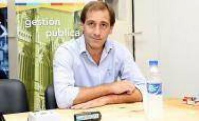 La Plata: Garro (Cambiemos) pol�mico. Quiere que Pinchas y Triperos jueguen en el �nico