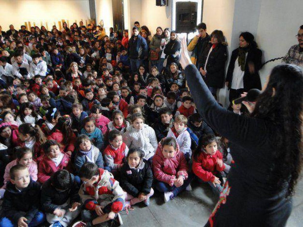 Comenz� el Festival Internacional de Narraci�n Oral