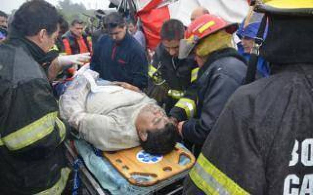 Fatal accidente en Ruta 9: Un muerto y un herido grave