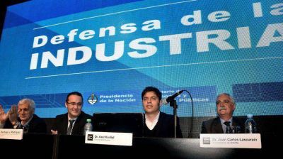 El Banco Central perdi� USD 50 millones de reservas y el d�lar libre oper� con leve baja