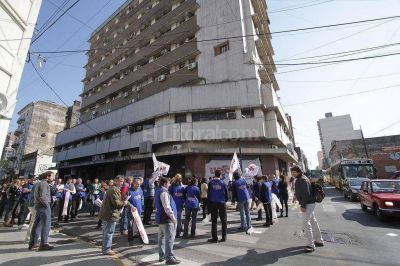 Desde las 9 no habr� atenci�n en la Caja de Jubilaciones