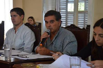 �Las finanzas son desastrosas y Artero es el principal responsable�