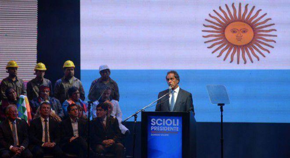 �Scioli puede cumplir con su promesa de U$S30 mil millones de inversi�n por a�o?