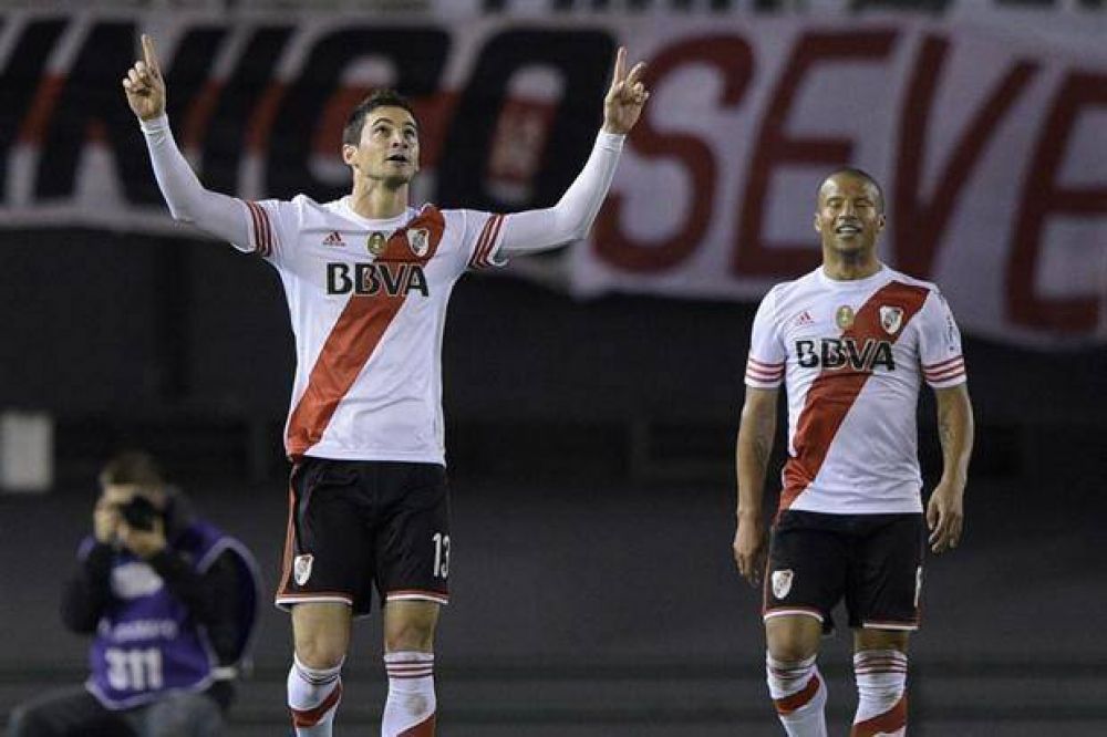 Con goles de Alario y Mora, River recuper la memoria en la Copa Sudamericana