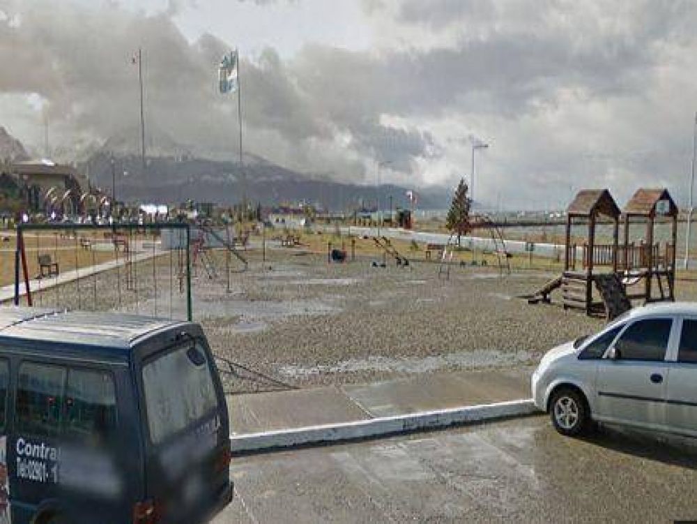 Concejales pidieron elementos de resguardo en las plazas