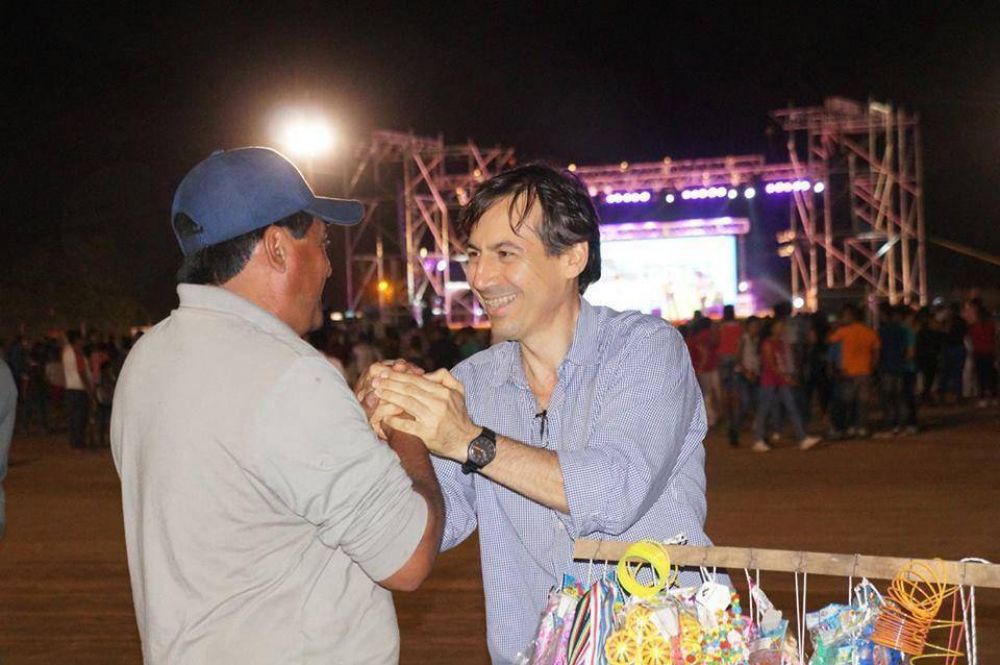 Naidenoff presente en el aniversario de Pozo del Tigre