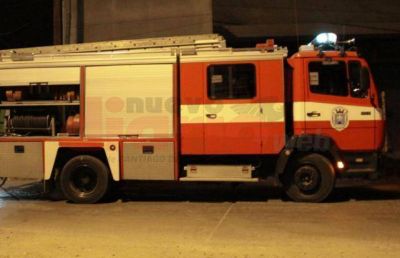 Barrio 750 Viviendas: Feroz iincendio en una casa dej� importantes da�os