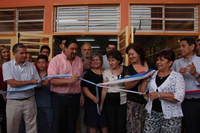 Con una inversi�n superior a los 17 millones de pesos inauguraron obras de refacci�n en el BapAyC