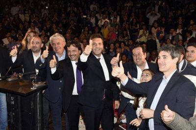 Massa llev� su optimismo de campa�a al interior