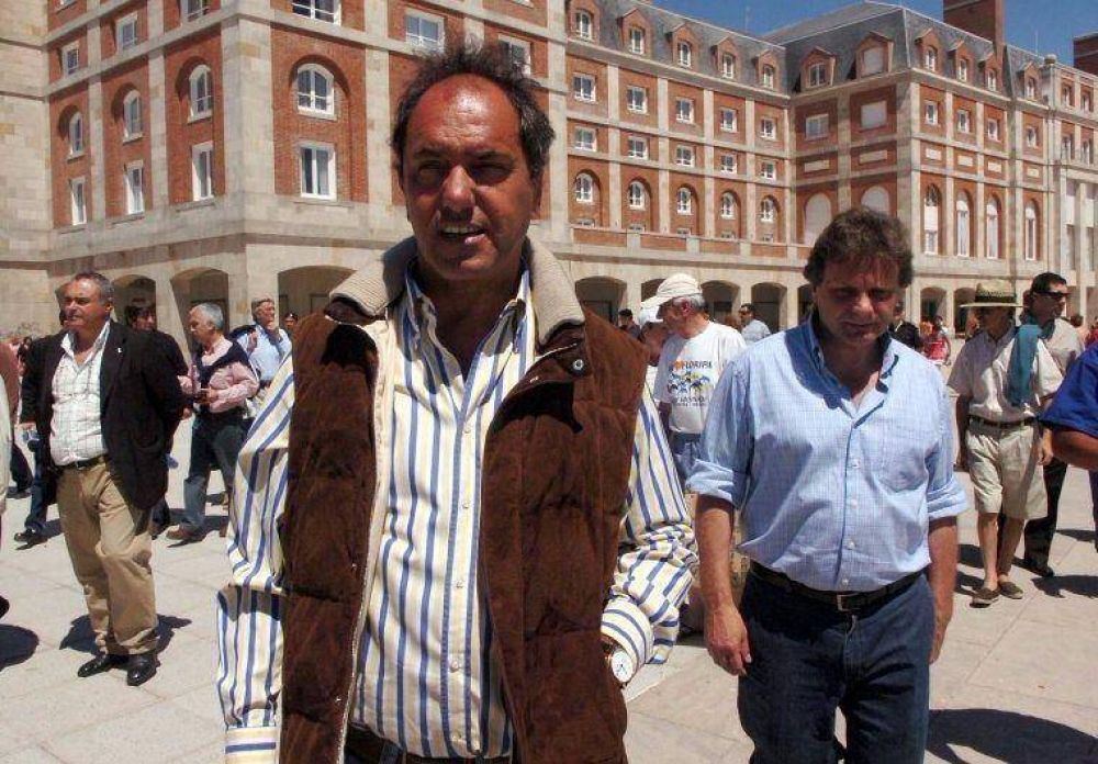 Mensaje de Scioli a intendentes: nada de jugar al corte de boleta