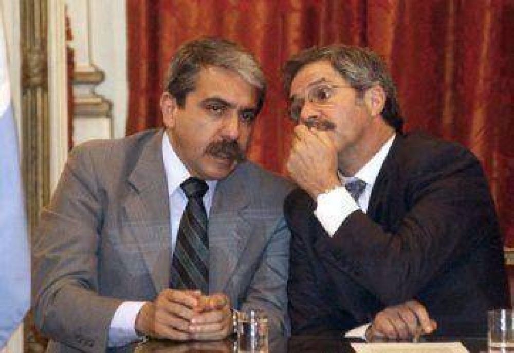 An�bal y Sol� dieron el s�, ella no se decide