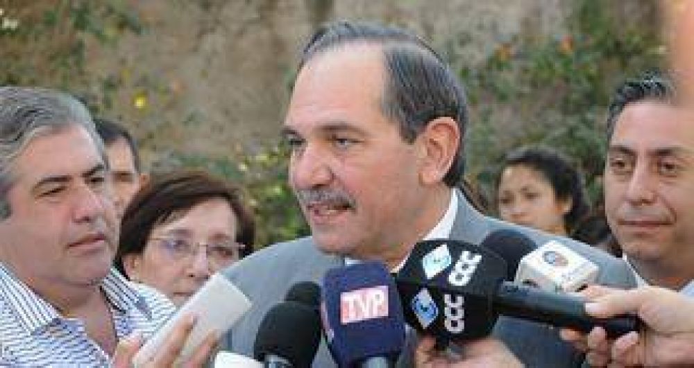 �Desde el Senado voy a trabajar para ayudar a Manzur en su gesti�n�, Alperovich