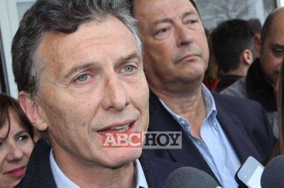 Macri junto a Lunghi y sin Ersinger recorri� el Hospital de Ni�os