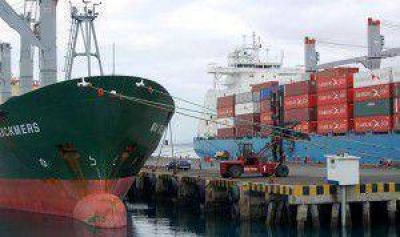 Las exportaciones pierden u$s8,5 mil millones durante 2015, seg�n reporte privado