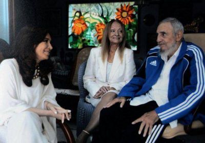 Cristina revel� la foto de su encuentro con Fidel Castro