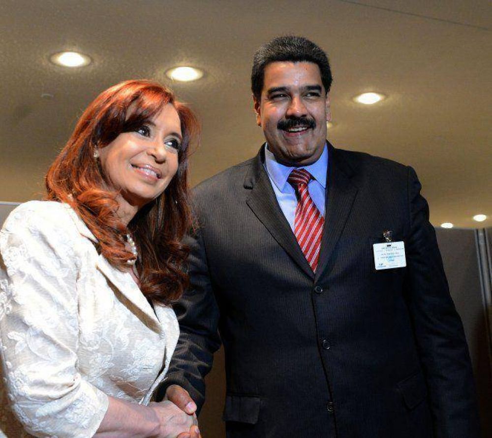 Cristina se reuni� con los presidentes de Venezuela y China
