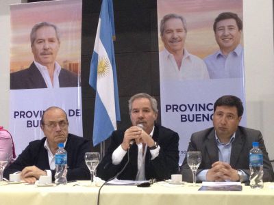 Sol�: 