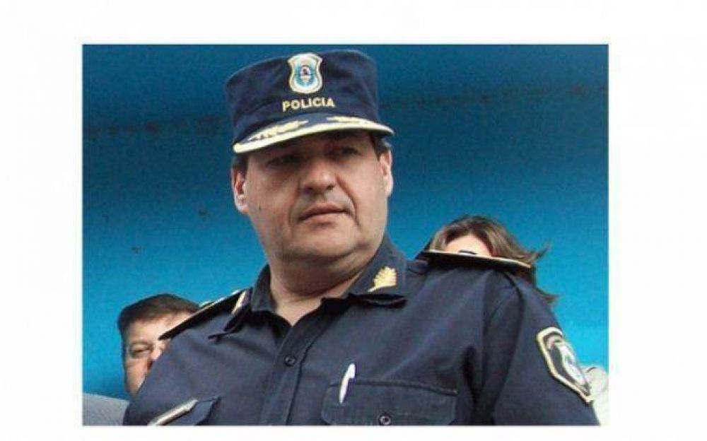 Detienen a delincuente acusado de haber robado y tomado de rehen a ex alto jefe policial
