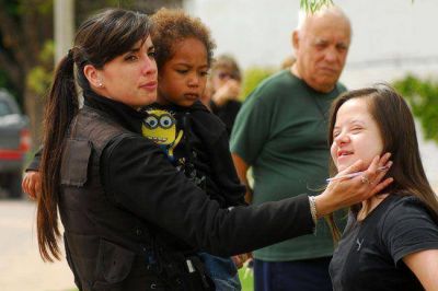 Bombero salv� la vida a dos ni�os y su madre en Pico
