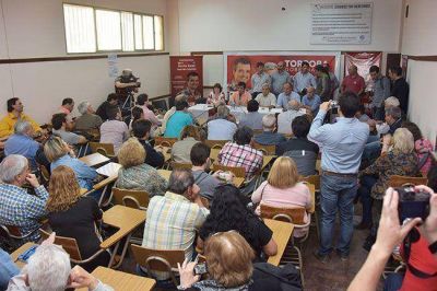 Propuesta FrePam se reuni� por su 