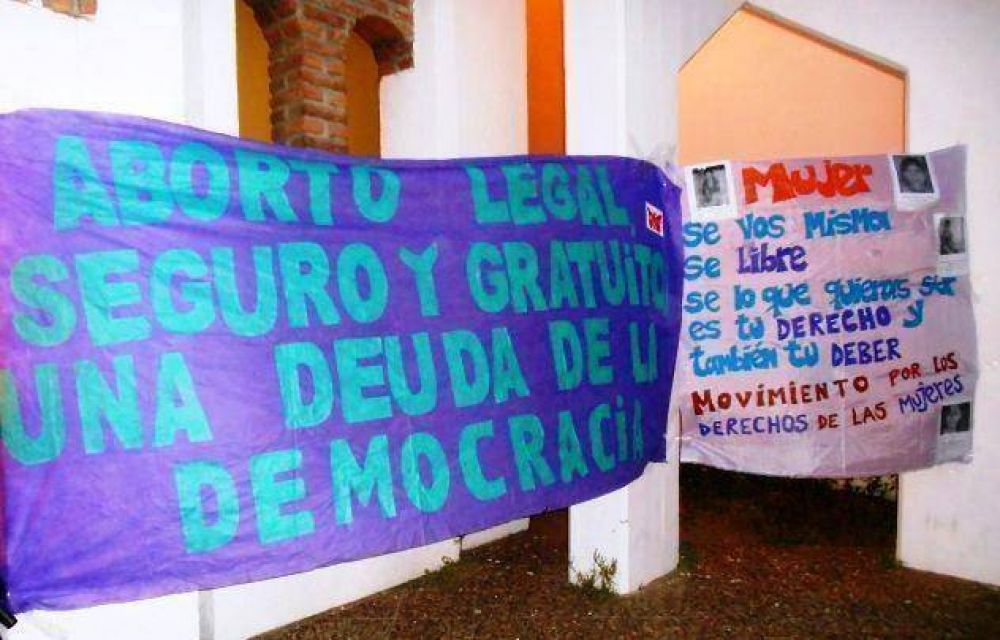 Aborto: escrache a gineclogos en Pico