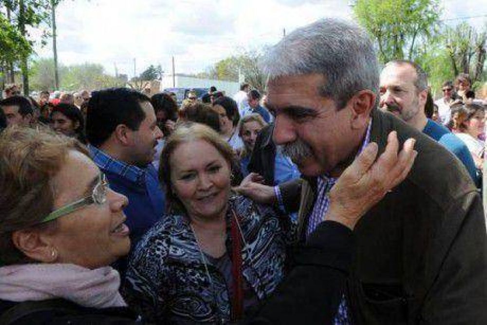 An�bal Fern�ndez en Pehuaj�: �lo de la Autov�a de la 5, no es menor�