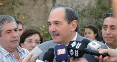 Alperovich dijo que desde el Senado va a 