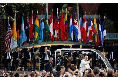 Que sus valores enriquezcan la tierra norteamericana, el Papa a la comunidad hispana de los EEUU