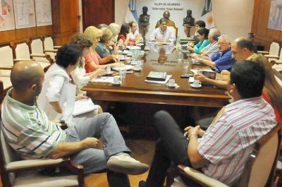 Capitanich recibe a diputados oficialistas por la enmienda constitucional