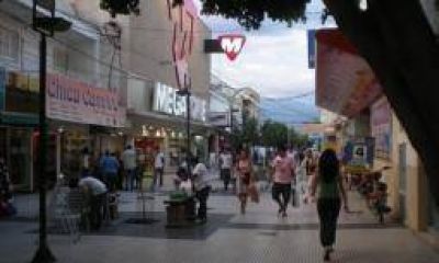 Lunes sin administraci�n p�blica ni comercios en La Rioja