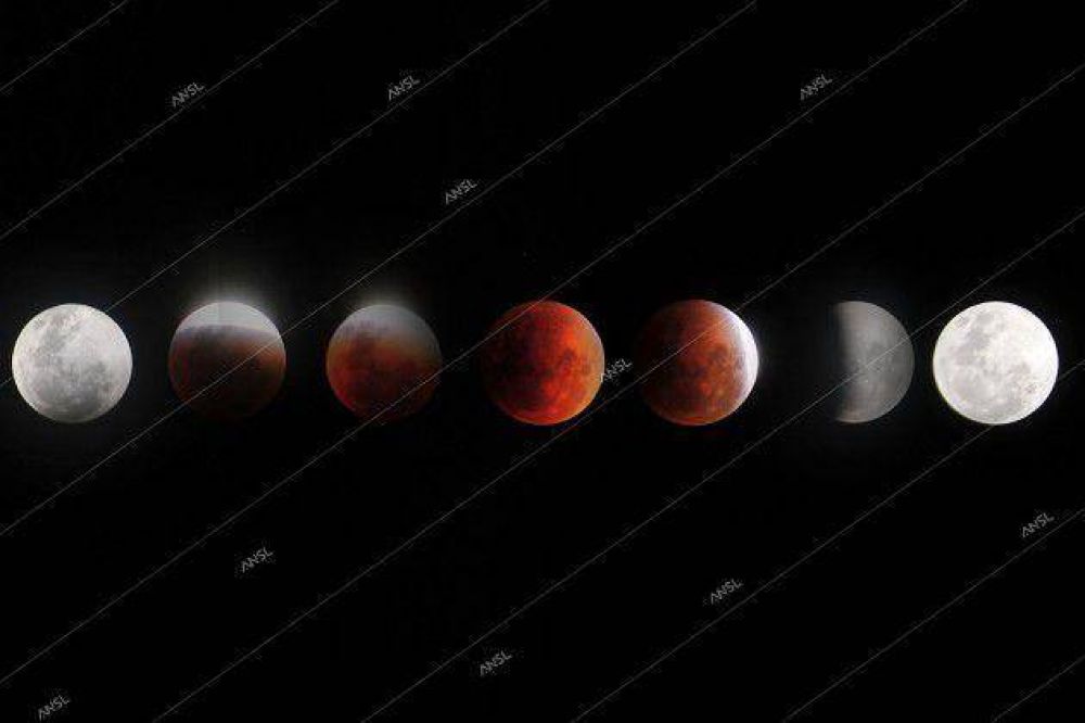 La Luna regal� su espect�culo en San Luis
