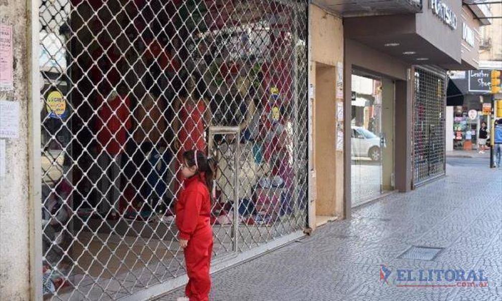 La mayor�a de los locales de Jun�n no abrieron, postal del feriado mercantil